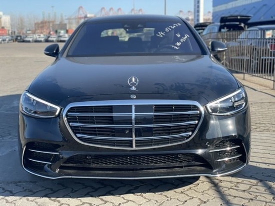 2022款奔驰S500美规 优惠折扣多115万起