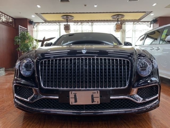 2022款宾利飞驰优惠价 庄重与身份的结合