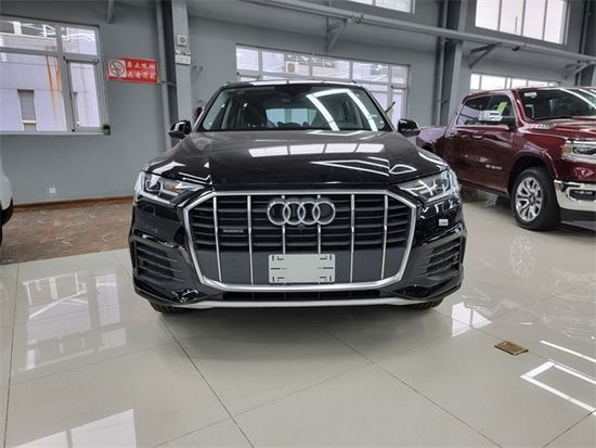 2022款奥迪Q7现车2.0T/3.0T可上牌出售