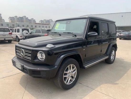 2022款奔驰G500首付40万现车报价205万