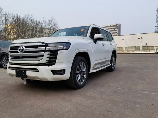 2022款兰德酷路泽LC300GR运动版 140万起