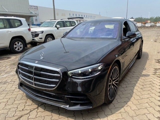 2022款奔驰S500 港口掉价促销现车130万