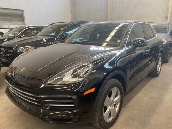 2022款保时捷卡宴3.0T 现车报价88万起售