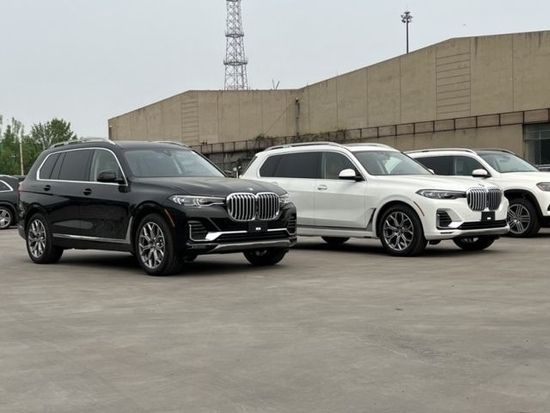 2022款平行进口宝马X7全新特价促销87万