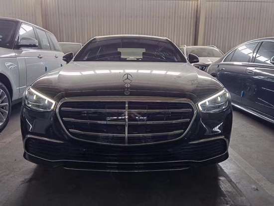 2022款奔驰S580天津港国六现车最新报价