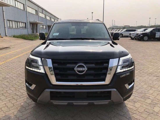 2022款日产阿曼达5.6L自吸豪华SUV现车