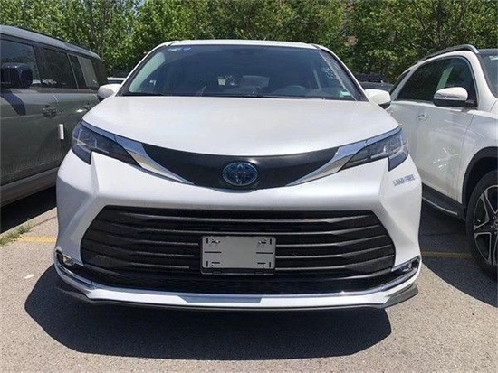 2022款丰田塞纳真实报价39万起配置齐全