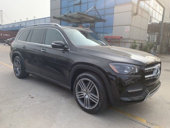 2022款奔驰GLS450加版6座现车降价万元