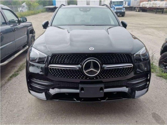 2022款奔驰GLE450现车价格手续随车带走