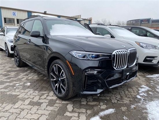 2022款宝马X7卓越豪华包报价配置详情