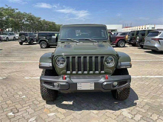 2022款吉普牧马人罗宾汉2.0T手续齐报价