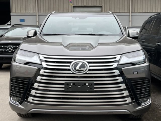 2022款雷克萨斯LX600大量现车195万起