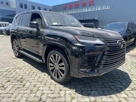 2021款国六雷克萨斯LX600九月现车