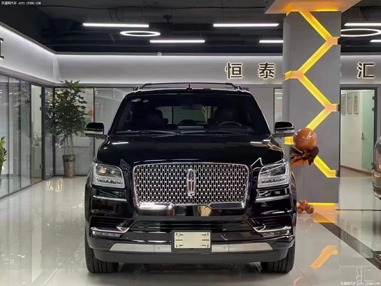 2022款林肯领航员3.5T四驱超大旗舰SUV