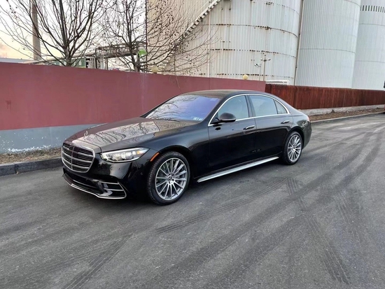 2022款奔驰S500L店内现车本周调价10万