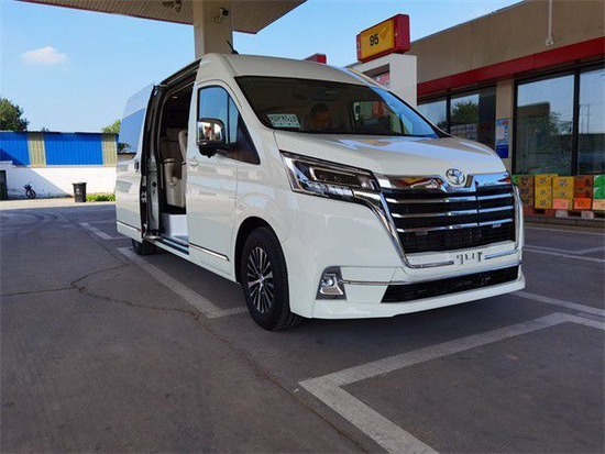 平行进口丰田海狮报价33万 优惠可分期