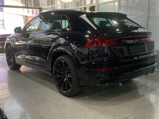 2023款平行进口奥迪Q8 港口国内最低价