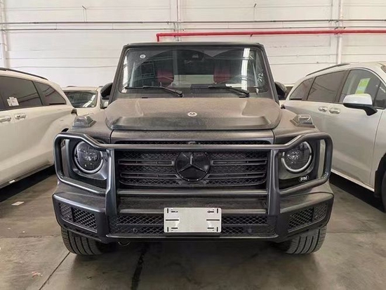 2022款奔驰G550最新现车211万分期低首付