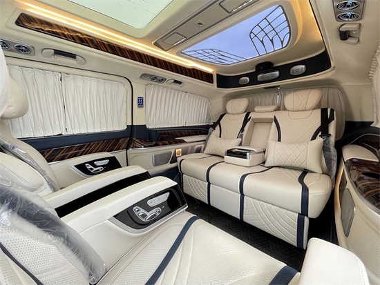 上海谊赫汽车销售有限公司经销商地址:上海市宝山区丰翔路1675号经销商电话:4001613663 13918186786