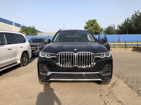 2023款宝马X7平行进口 港口起售价90万