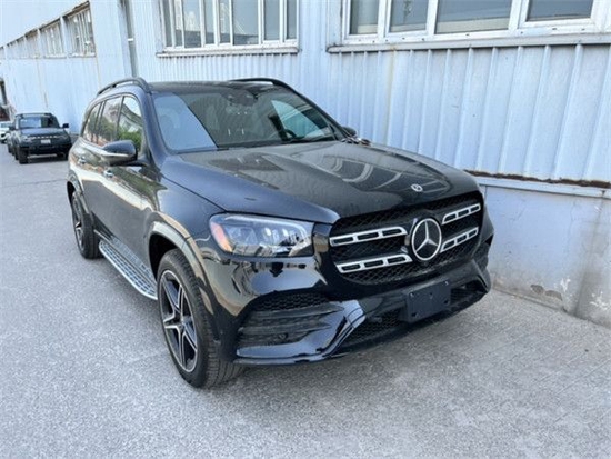 2022款奔驰GLS450国六排放现车上牌无忧
