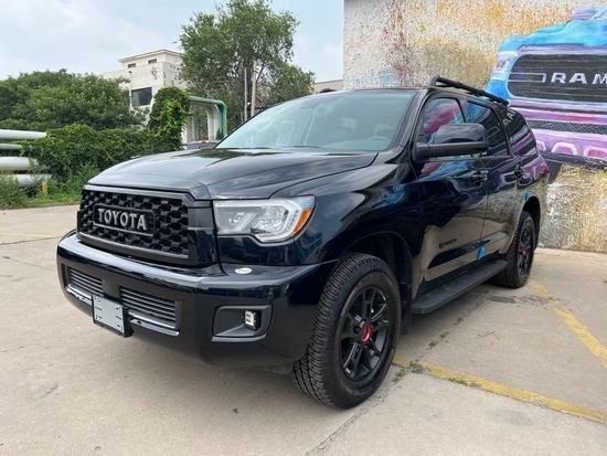 2023款丰田红杉平行进口3.5TT汽油预定中