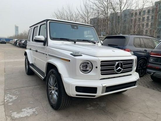 2022款奔驰G550天津港现车限时惊喜价