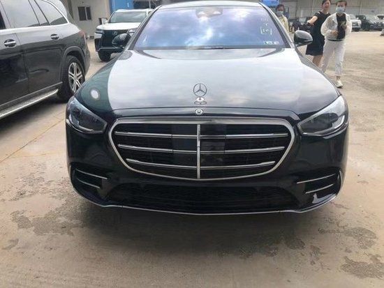 2022款进口奔驰S500现车同中规优惠20万