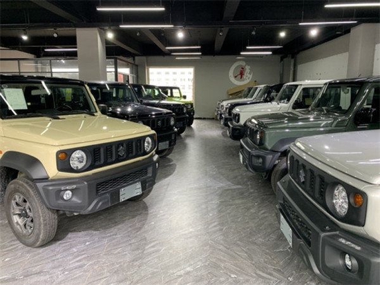 2022款铃木吉姆尼墨版中东版现车出售