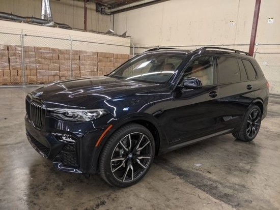 宝马X7精益豪华至细节释放璀璨光辉