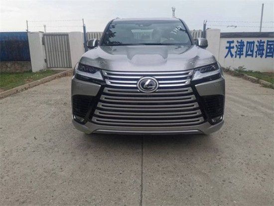 2022款雷克萨斯LX600跳水冠军178万提走