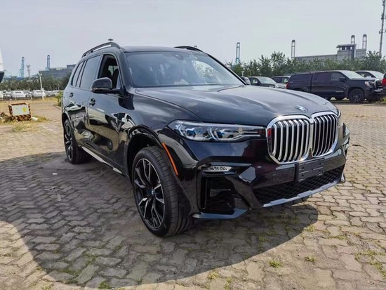 2022款宝马X7天津港现车报价配置详情