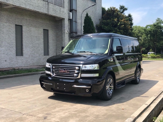 GMC商务车可入地库 家用商用保姆车