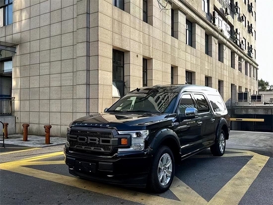 福特F150勇猛者既能越野商务家用