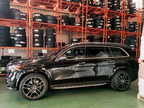 2022款奔驰GLS580 4.0T豪华现车特惠中