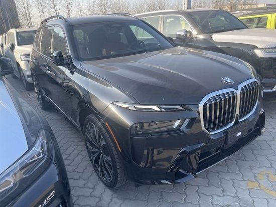 2023款宝马X7加版6座现车促销热卖出售