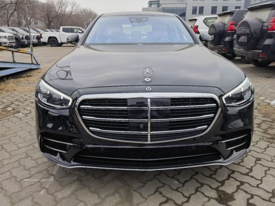 2023款奔驰S500现车一降再降巨幅优惠