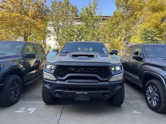 2023款道奇霸王龙6.2T港口现车霸气十足