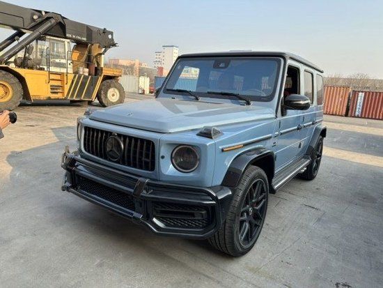 2023款奔驰G63 平行进口现车243万起