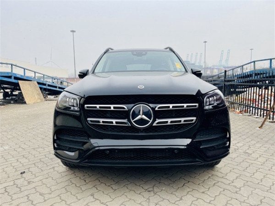 新一代2023款奔驰GLS450报价优惠20万元