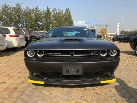 22款道奇挑战者现车 经典美式肌肉跑车