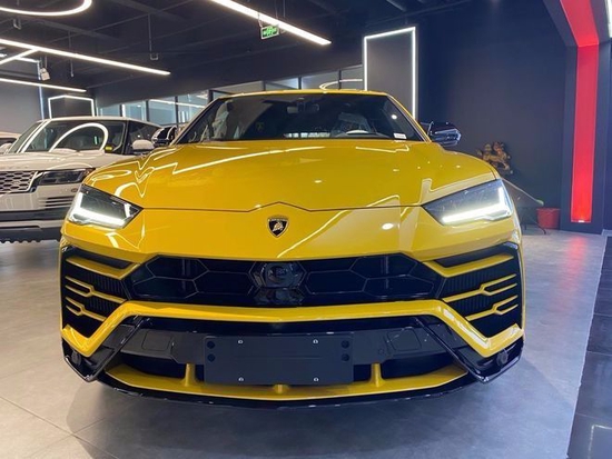 兰博基尼URUS现车随时提本月钜惠305万
