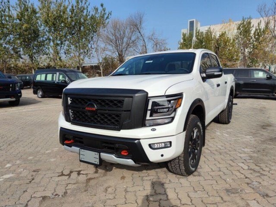 2022款日产泰坦港口现车国六B全国上牌