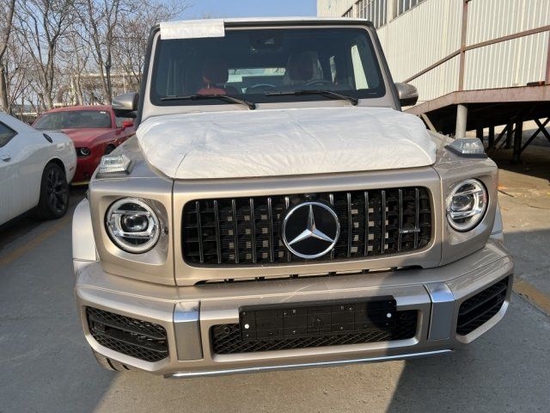 2023款奔驰G63纯进口动力先锋230万起售