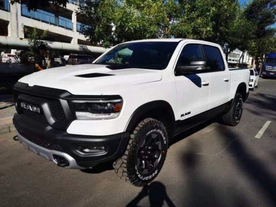 2022款道奇公羊叛逆者现车优惠特价甩卖