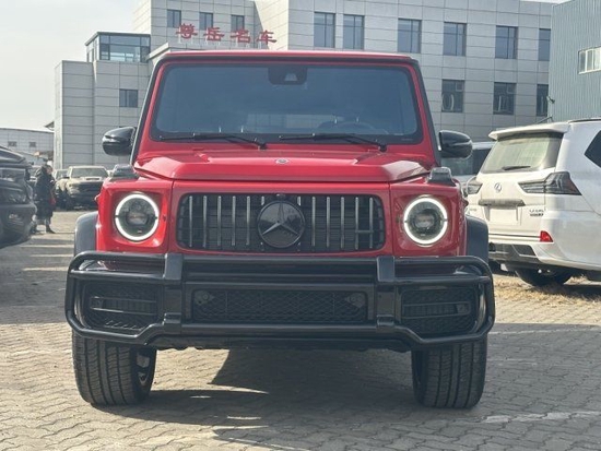 22款奔驰G63AMG店内现车走量价疯狂让利