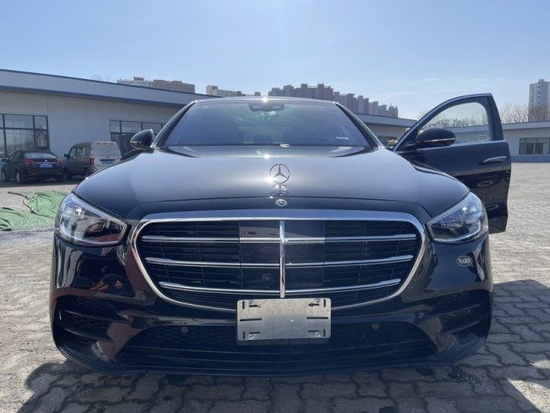 纯进口22款奔驰S580港口现车优惠10万起