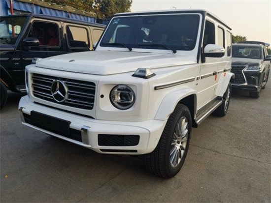 2023款奔驰G500价格直降30万 全国上牌