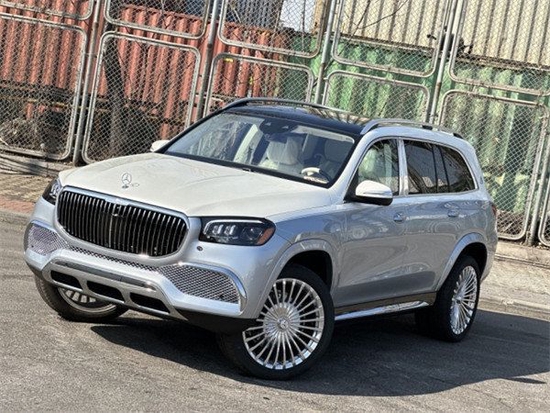 2023款迈巴赫GLS600新车到店降价50万