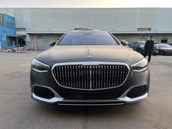 2023款奔驰迈巴赫S580现车价格无消费税